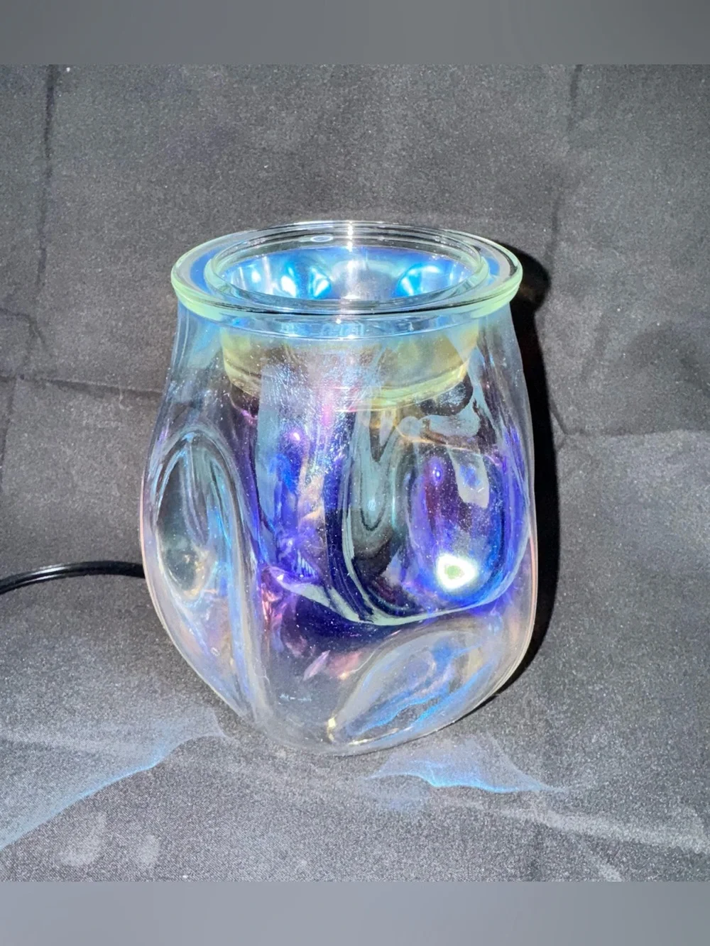 EUC Scentsy Bubbled Iridescent Wax Warmer